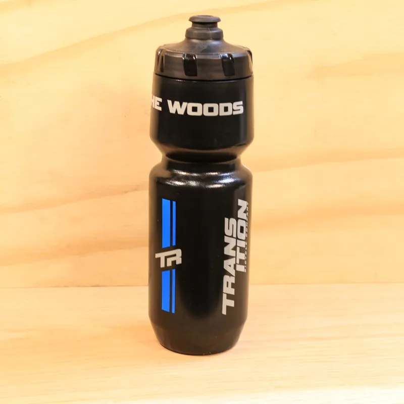 2022 Transition TBC Purist 740ml Water Bottle in Black/TR Bluebott-3